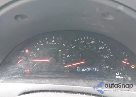 2009 Toyota Camry Le z USA, uszkodzony, nr VIN 4T1BE46KX9U821196